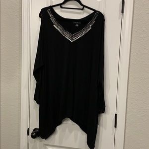 Lane Bryant long sleeve cold shoulder tunic top